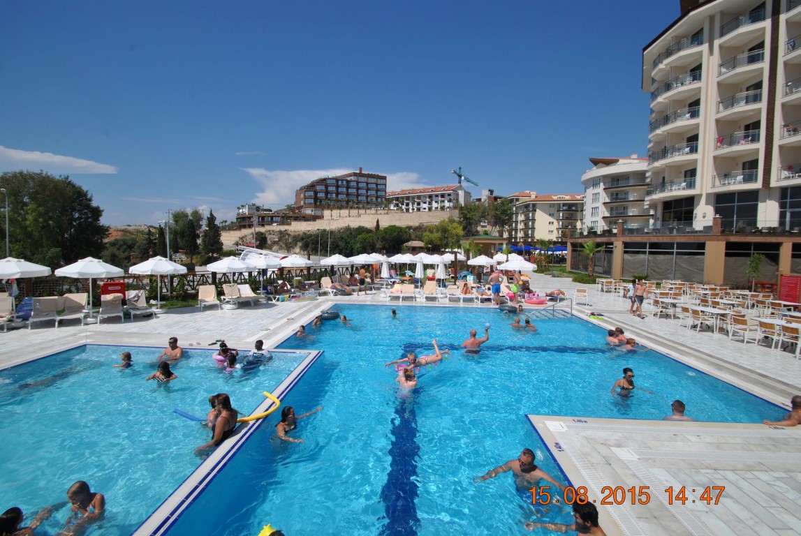 imagini hotel RAMADA KUSADASI